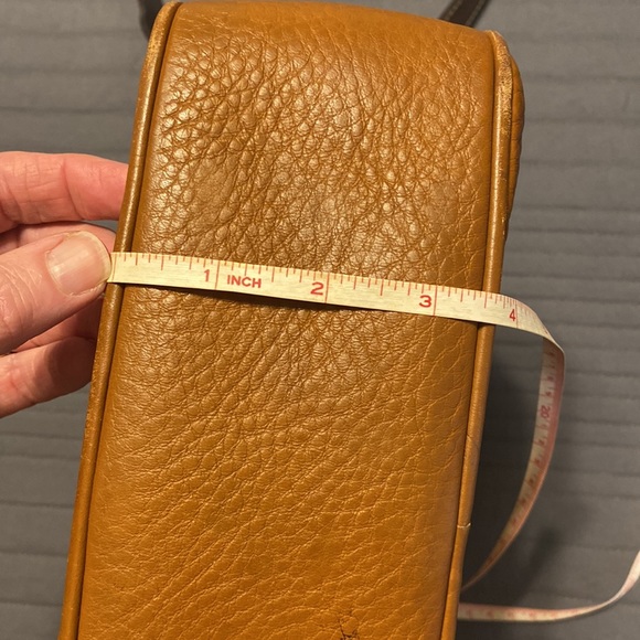 Dooney and Burke crossbody - Picture 6 of 6